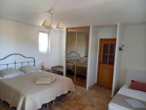 Le Mas de lEscaillon