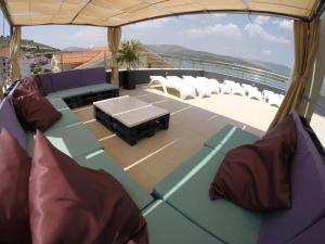 Apartments Exclusive Palace II 