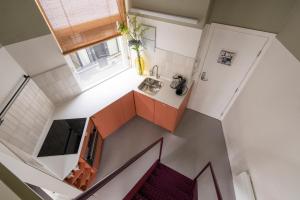 SHWAY - The Black Pants