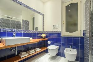 Triple Room with Sea View and Private Balcony