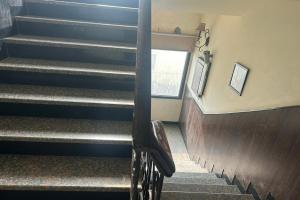 The Metropolis Guest House Near RK Ashram Metro Station