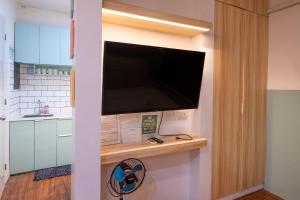 La salle Avenue Condo Residences