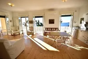 Panorama Apartment in Ospedaletti by Wonderful Italy - Ospedaletti