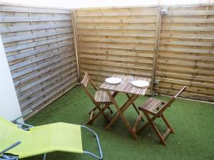 Appartements Royan - JOLI NID DOUILLET - residence MINERVE - proche commerces et plages : photos des chambres