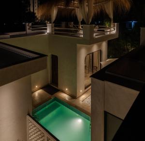 LA VIDA RETREAT