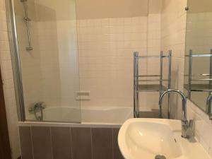 Maisons de vacances Mas de charme en pleine Camargue : photos des chambres