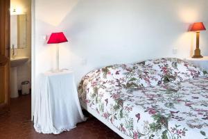 Maisons de vacances Mas de charme en pleine Camargue : photos des chambres