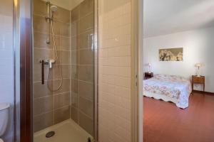 Maisons de vacances Mas de charme en pleine Camargue : photos des chambres