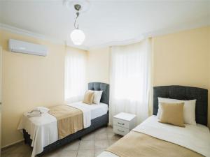 Fethiye de Denize Sıfır 8 Kişilik Villa Oyster 1