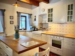 Chalupa Na konci Pekla