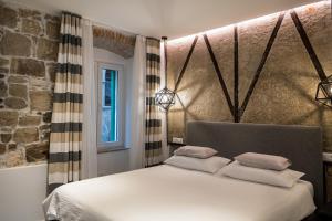 Split city centre room