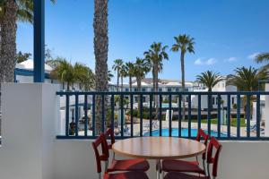 Apartment with Pool View  room in THB Tropical Island