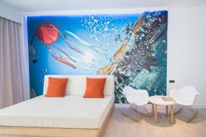 Junior Suite room in THB Ocean Beach
