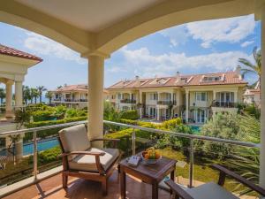 Çalışta Denize Sıfır 10 Kişilik Villa Starfish 3