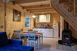 Domki na Kaszubach u Madzi