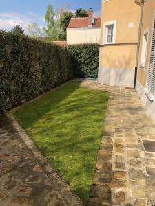 Appartements Le jardin de l'arbre sec + parking, proche chateau. : photos des chambres