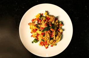 Hotel Roma Deluxe - 5 Mints walk From New Delhi Railways Station