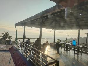 serene valley koppa hilltop homestay
