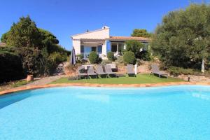 LE CLOS BUCCI - Golfe de Saint-Tropez - Les hauts de Grimaud, villa avec vue exceptionnelle