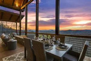 Sunset Ridge Mountain Luxury Villa - Murphy