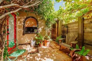 Guest Suite 3 Blocks To Ocean Bluffs & Town - Topanga