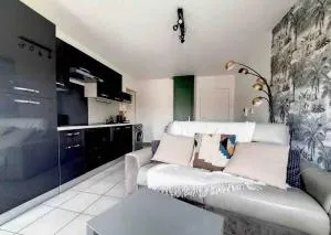 Bel appartement rénové proche Lyon - Corbas