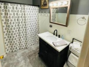 Rise and Shine! A Gorge-ous cabin!