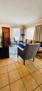 A Warm 3 bed Townhouse in a secure complex