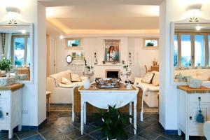 A slice of heaven by the sea - Beahost Rentals