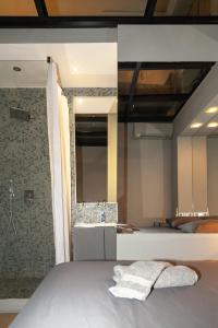 Loft atypique avec terrasse, calme et cosy