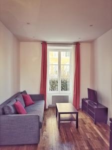 Appartements Le jardin de l'arbre sec + parking, proche chateau. : photos des chambres
