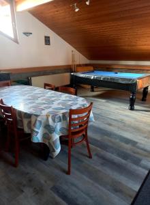 Chalets Le Grand Chalet : photos des chambres