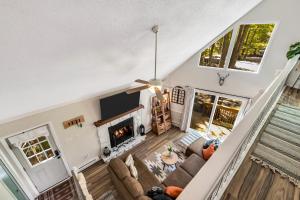 3 bedroom Rental pet friendly, fireplace, hot tub, near ski resorts - 4hvězdičkové hotely ve městě Albrightsville