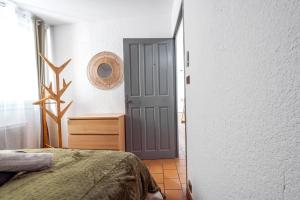 Appartements COEUR DU VENTOUX Carpentras Bel appart 6 places : photos des chambres