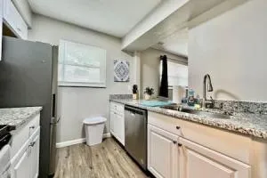 Cute Middletown, Ohio2 bed Apartment- Free laundry - 米德尔敦