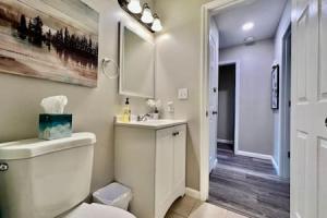 Remodeled 2 BDRM Ranch Attached Home Liberty, TWP