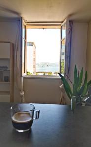 Studio centre historique vue Mer