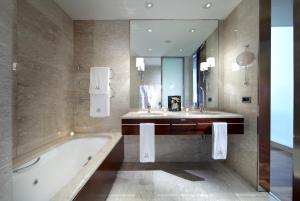 Eurostars Grand Marina Hotel GL