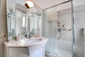 Garibaldi Apartment in Trastevere By YourHost