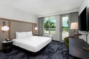 King Room with Pool Terrace room in Fairfield by Marriott Luquillo Beach