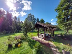 Apartamenti pie jūras 5 cilvēkiem, otrā stāvā