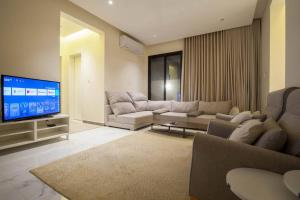 Elegant and luxurious apartment Al-Olaya