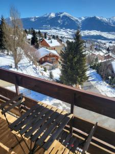Appartement vue sur montagnes avec garage