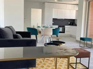 One bedroom flat with terrace and parking - Itzig