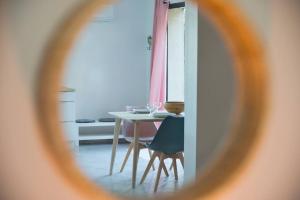 Appartements nid douillet avec piscine en campagne aixoise : photos des chambres