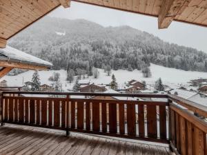 Moderne 3 pièces à Morzine avec terrasse, sauna, et garage, proche centre et téléphérique - FR-1-754-40