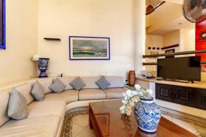 Preciosa Villa en Marina Las Brisas