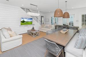 Vitamin Sea at Seacrest