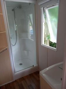Appartements 431 Emplacement confort aux Fontaines 3* : photos des chambres