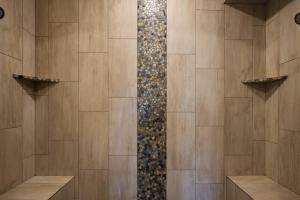 Luxury Downtown Rental (Hot TubPet Friendly) - La Dolce Vita Villas #10